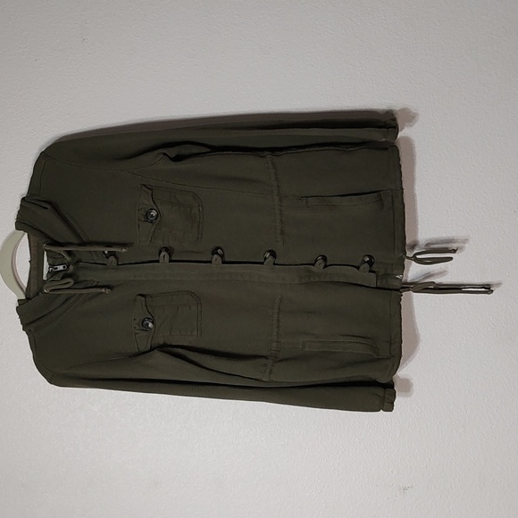 Aerie Green Jacket With Hoodie Size M - Picture 1 of 4